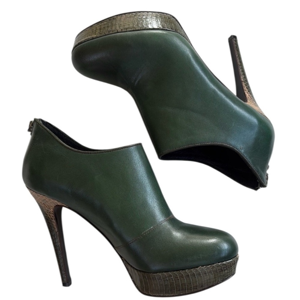 Like New House of Harlow 1960 Leather Heeled Booties Green / Snakeskin Size 8